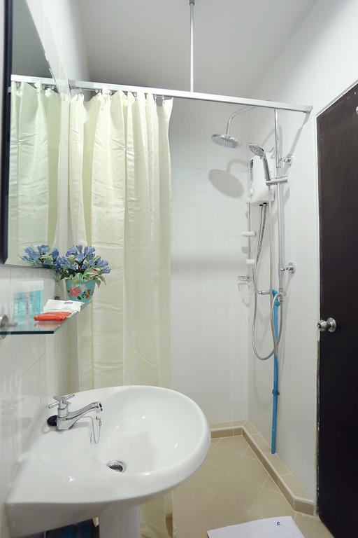 Baan Namtarn Guest House Bangkok Chambre photo